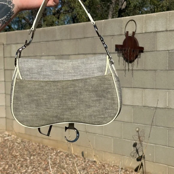 Dior Gray and Cream Shoulder Bag - Picture 7 of 9